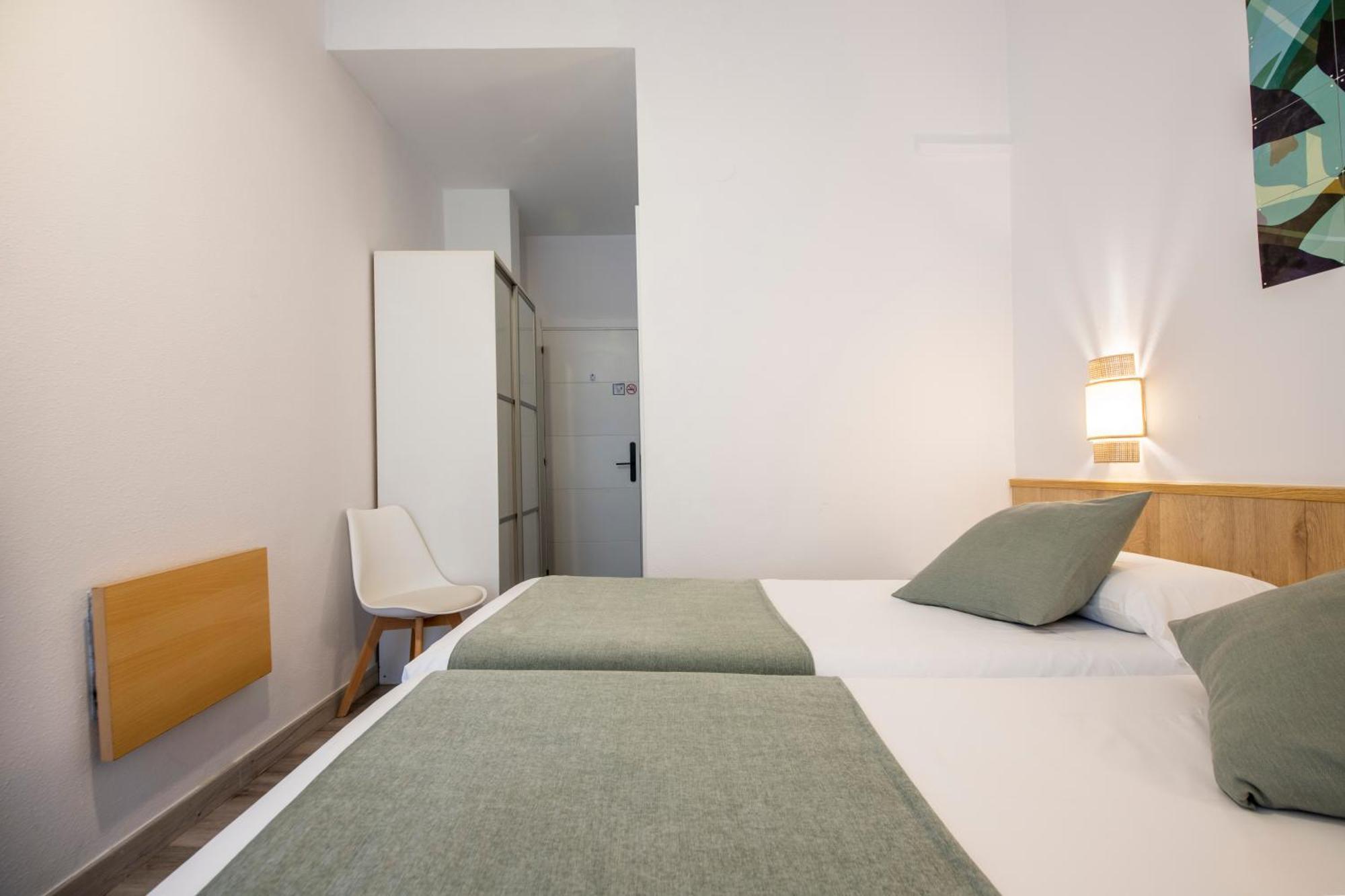 Pension Donostiarra San Sebastian Exterior photo